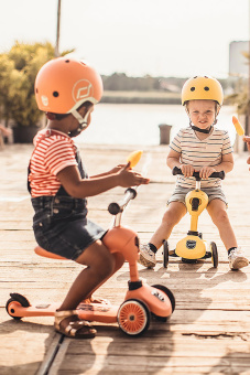 Детский шлем Scoot & Ride желтый с фонариком LEMON